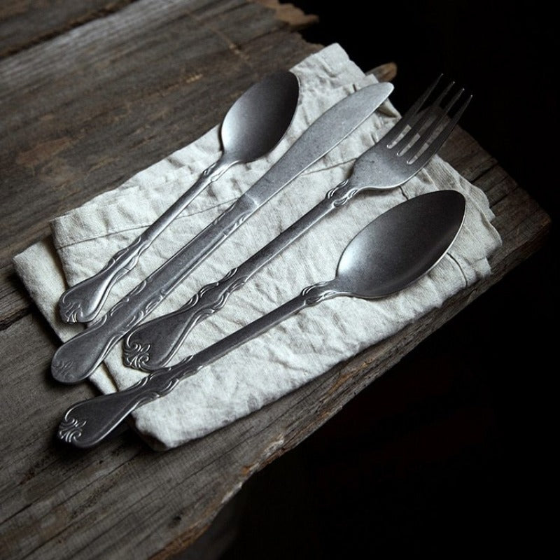 Antique Vintage Matte 4-Piece Cutlery Set