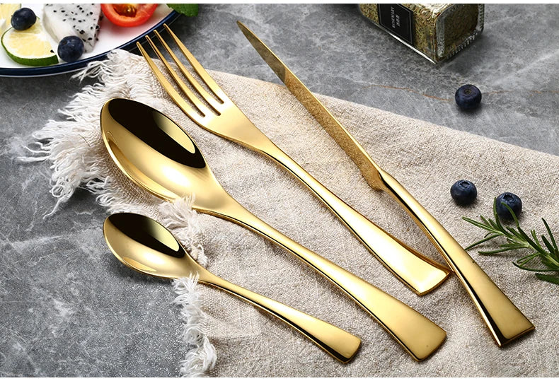 Set Posate In Acciaio Inox Collezione Salime Gold