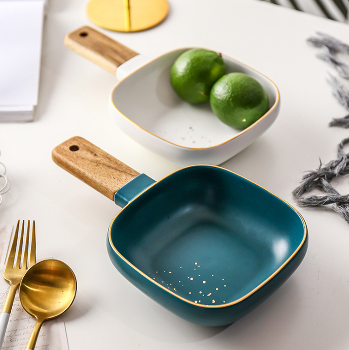 Green Rhyme Dinnerware Collection