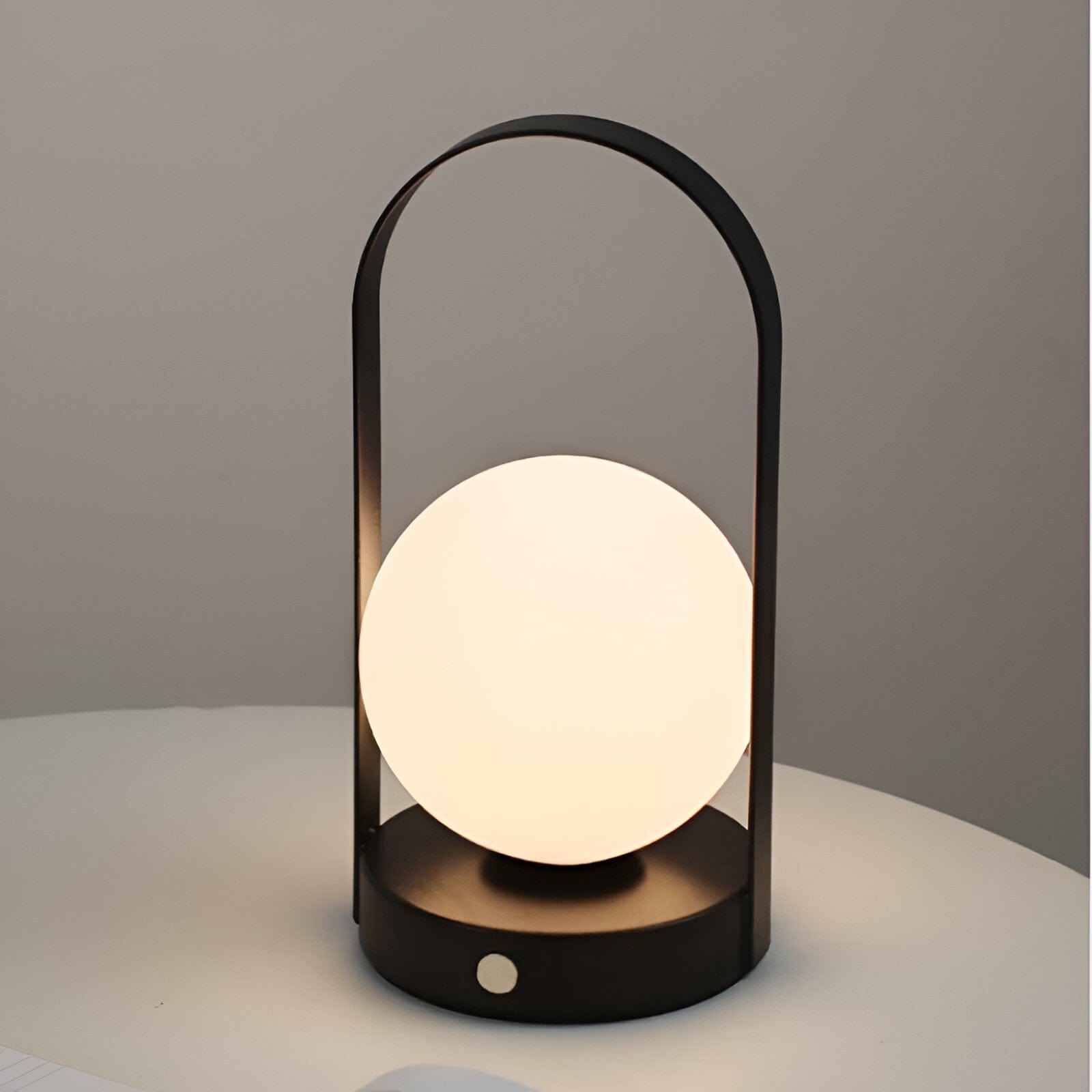 Hanging Dimmable Wireless Table Lamp