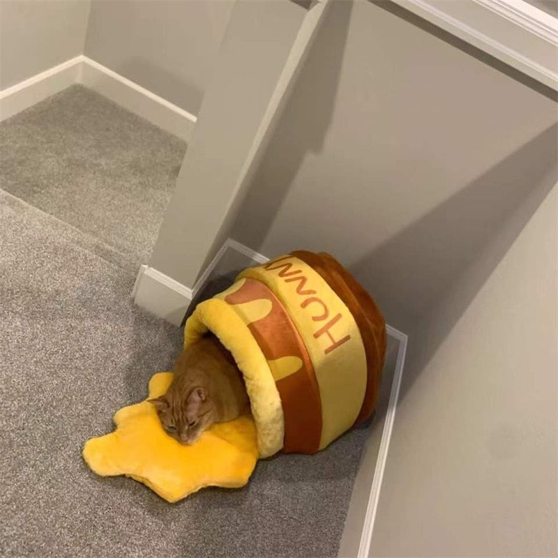 Honeycomb Cat Bed