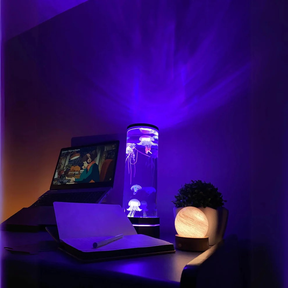 Rechargeable LED lamp for a relaxing atmosphere