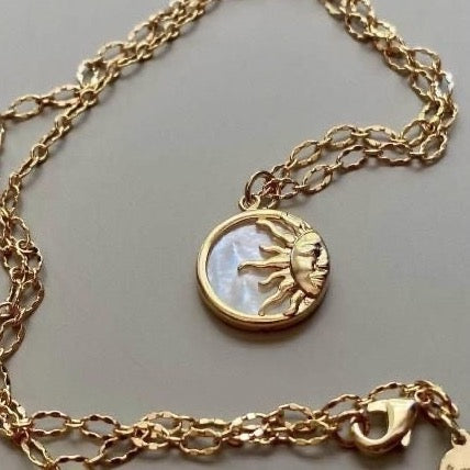 Retro Sun & Moon Necklace