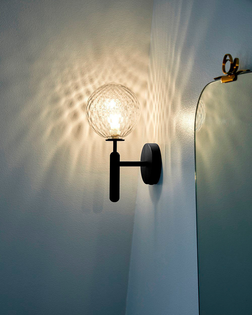 Scandiluxe wall light