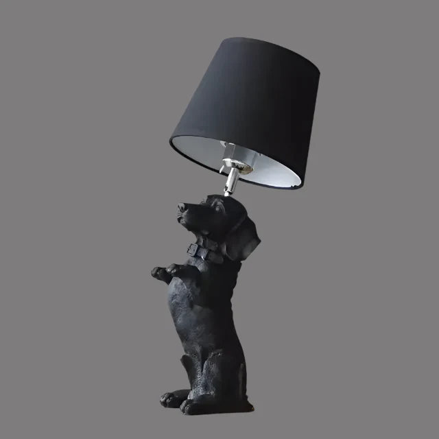 ArtPuppy Deco styl stolní lampa - Okouzlující design železného psa pro elegantní osvětlení