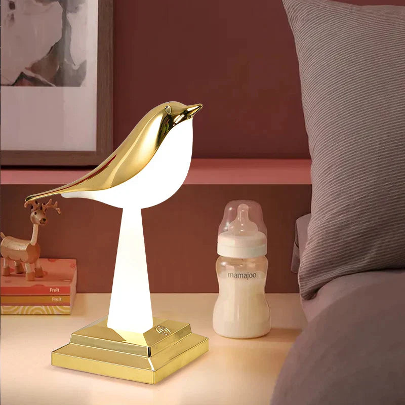 Missbird-V2 Ekster Bird Table Lamp