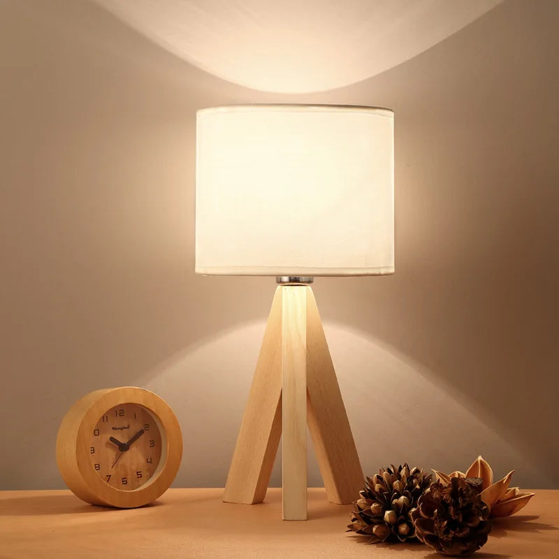 WoodEssence - Lampada da tavolo moderna in legno