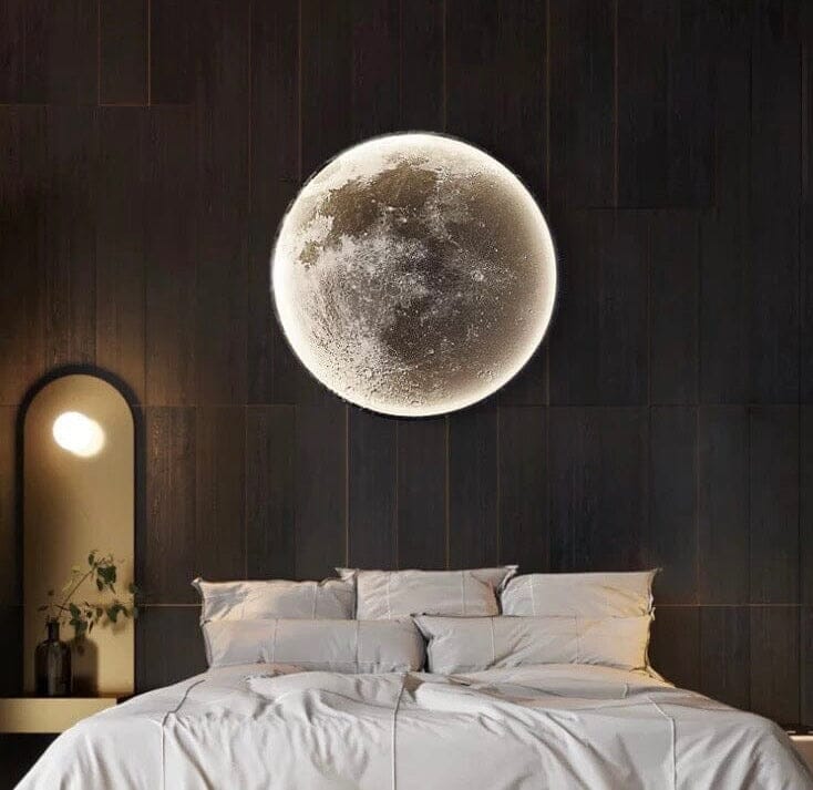 New Moon Wall Lamp