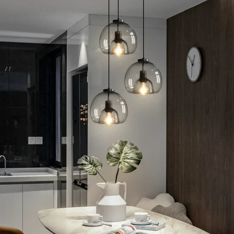 LumiCristal – Elegant Hanging Lamp in Contemporary Glass