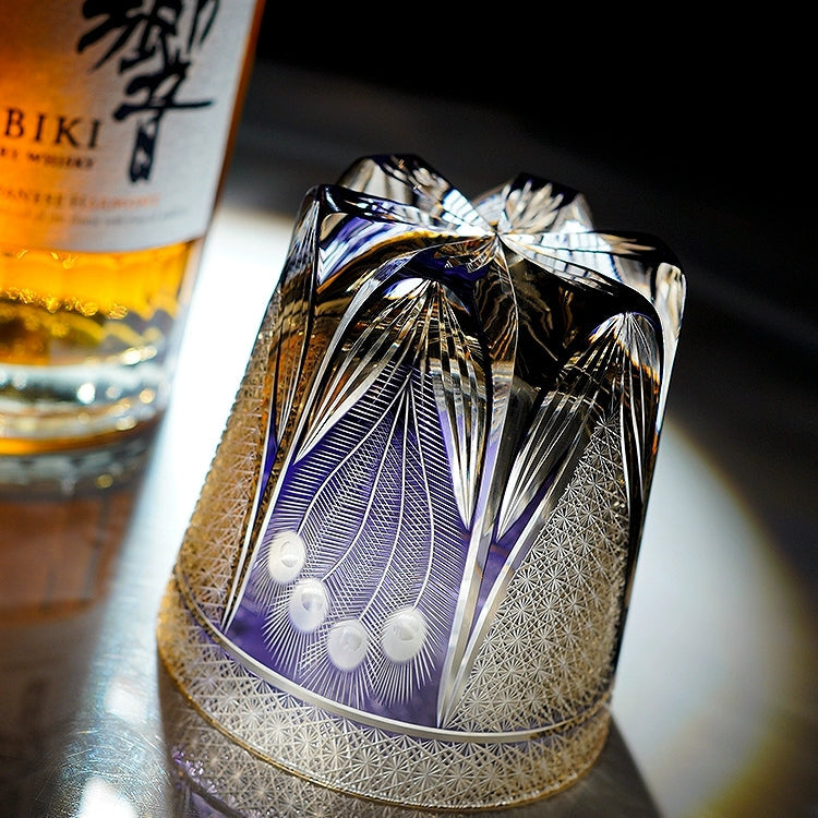 Verre à whisky paon violet fabriqué à la main Edo Kiriko avec boîte en bois