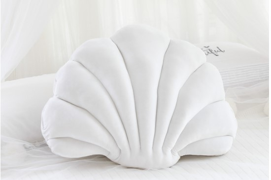 Sea Shell Velvet Throw Pillow