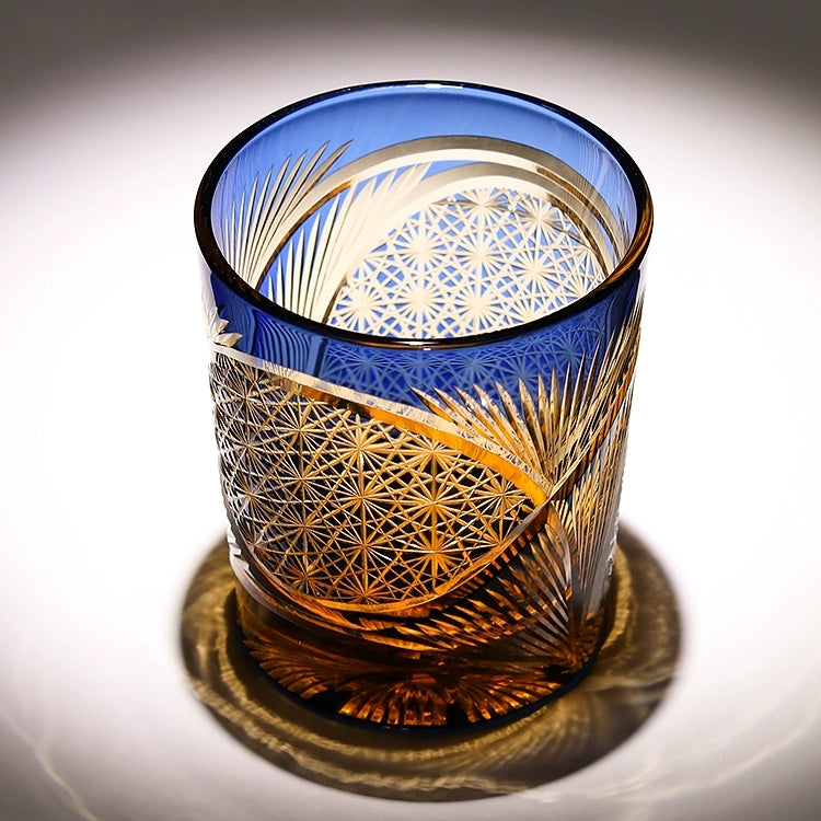 Verre à whisky en plumes de grue fabriqué à la main Edo Kiriko avec boîte en bois