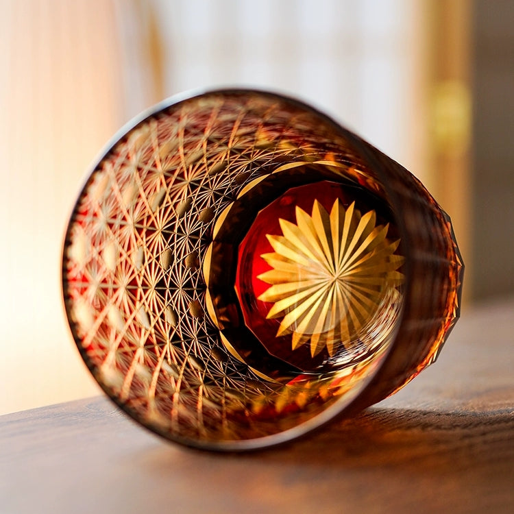 Verres à whisky Edo Kiriko fabriqués à la main avec chrysanthème Amber Star et boîte en bois