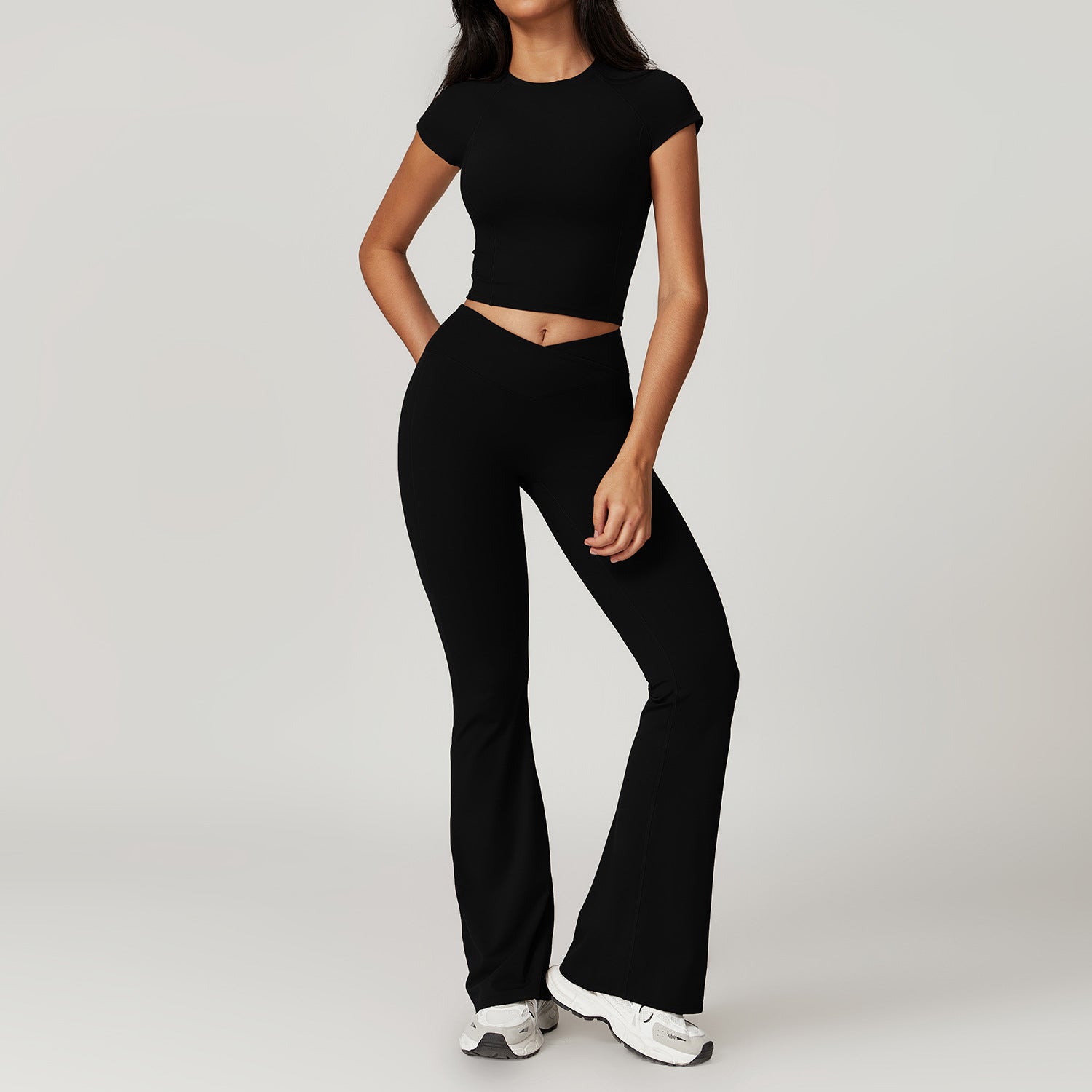 Zwei-Teile Crop Top und Flare Leggings Set