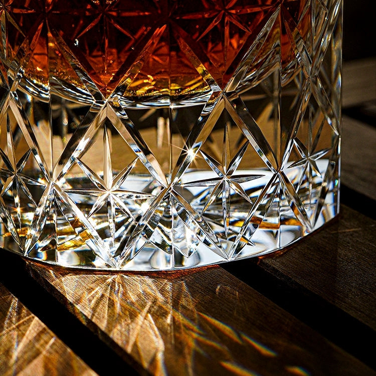 Verre à whisky céleste fabriqué à la main Edo Kiriko avec boîte en bois