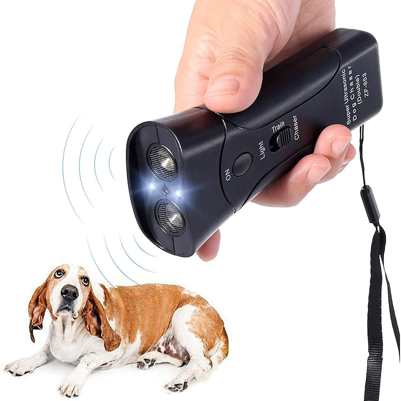 Uusi Ultrasonic Dog Chaser - Aggressive Attack Repeller ja Trainer