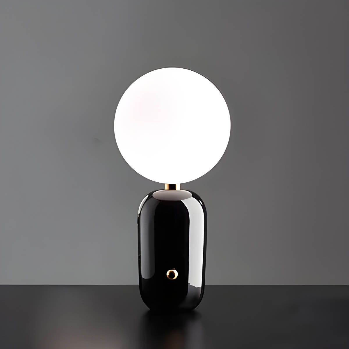 EssenceLamp: iluminación sencilla y elegante, perfecta para cualquier interior