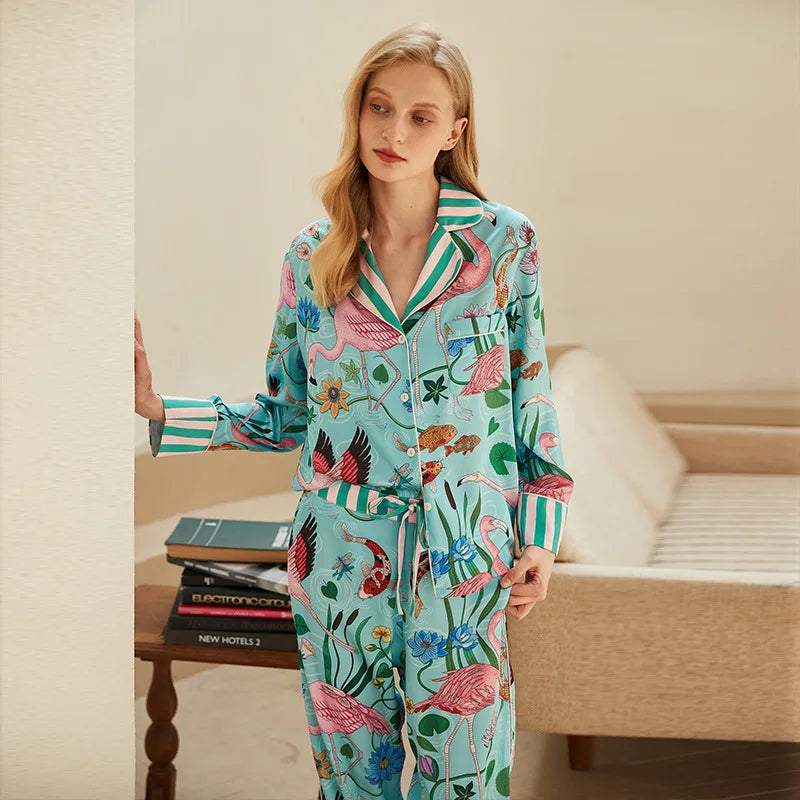 Pyjama douillet flamant rose à manches longues pour femme