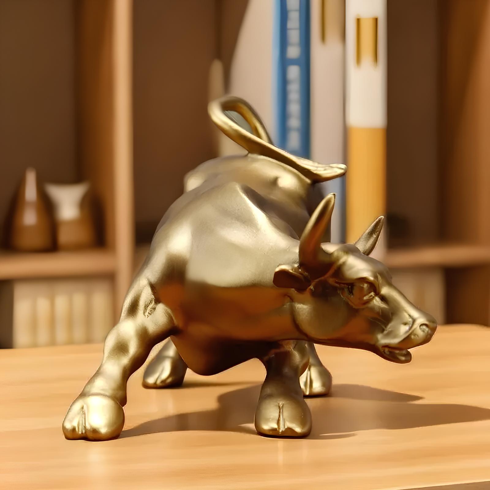 Wall Street Bull Market Resin Ornament Feng Shui Fortune Statue Wealth Figurine