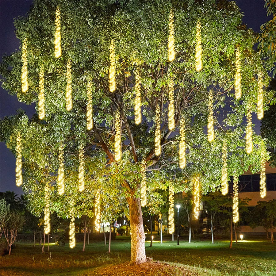 MagieFestive - Sparkling Garland for Outdoor Decoration