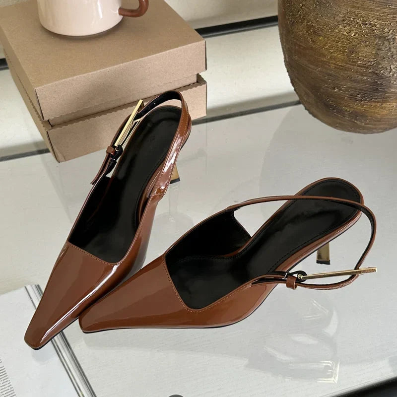 Evelyn Chic: Metallspänne med spetsad tå Slingback höga klackar