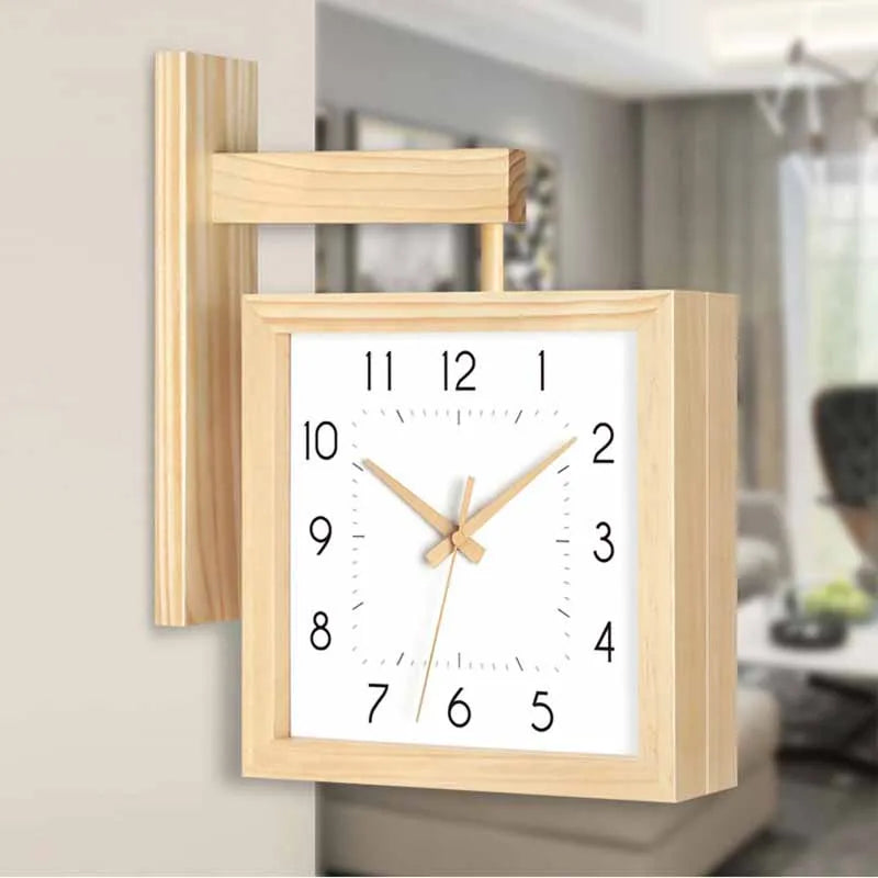 Reloj de pared de madera de doble cara