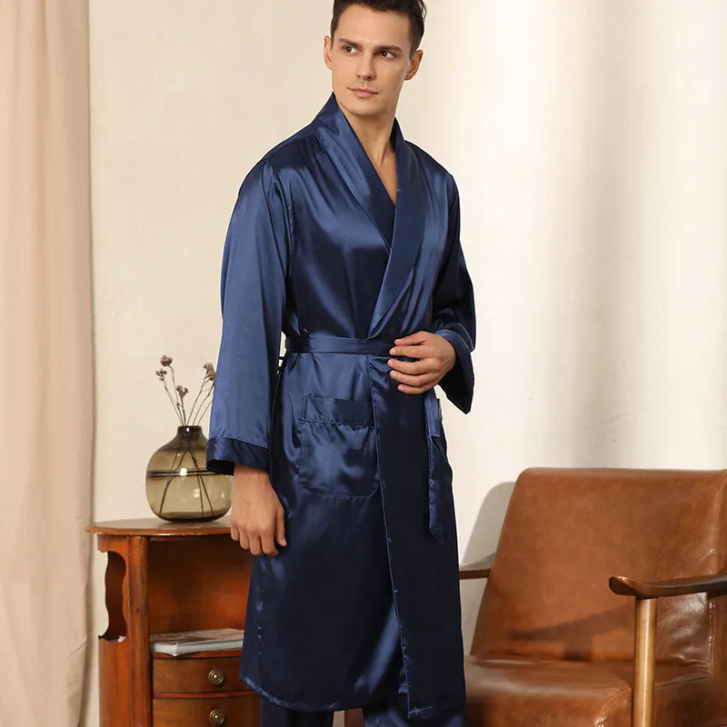 Ensemble de peignoir en satin élégant pour homme