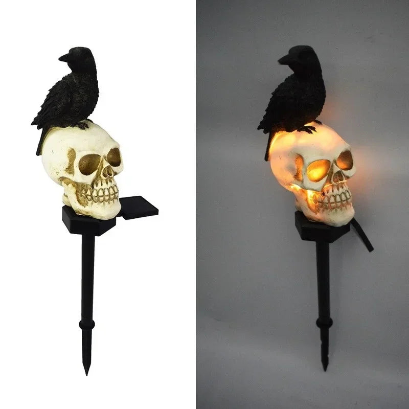 Raven Skull Solar Path Light