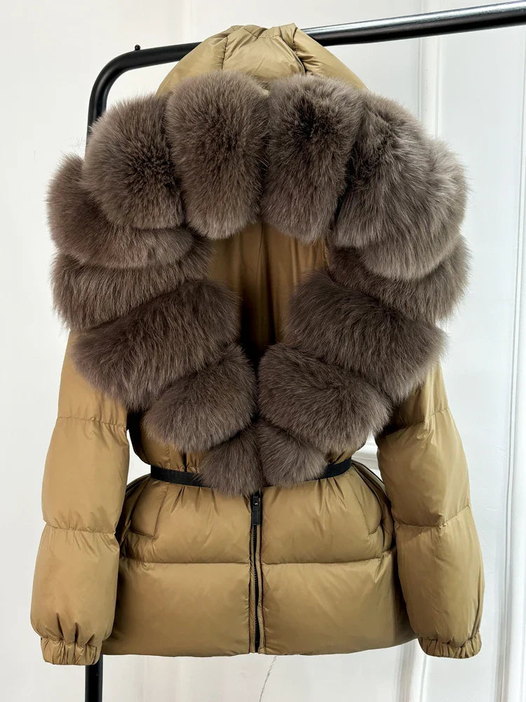 Cindy Winter Luxe: Casaco Puffer com Capuz