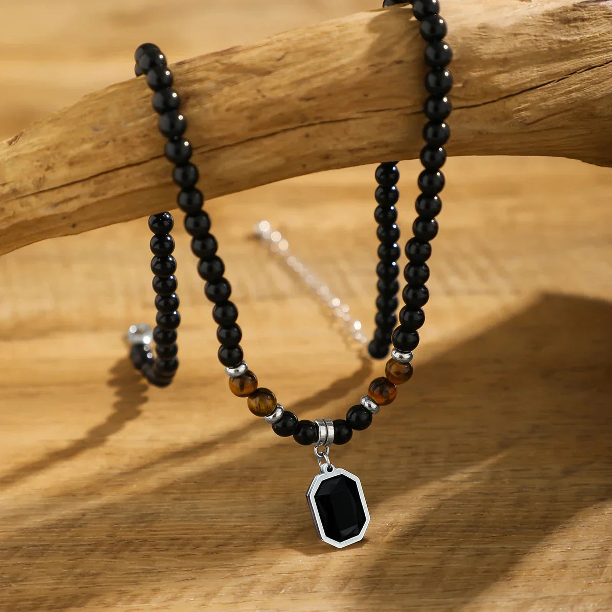 Collier de perles en onyx noir