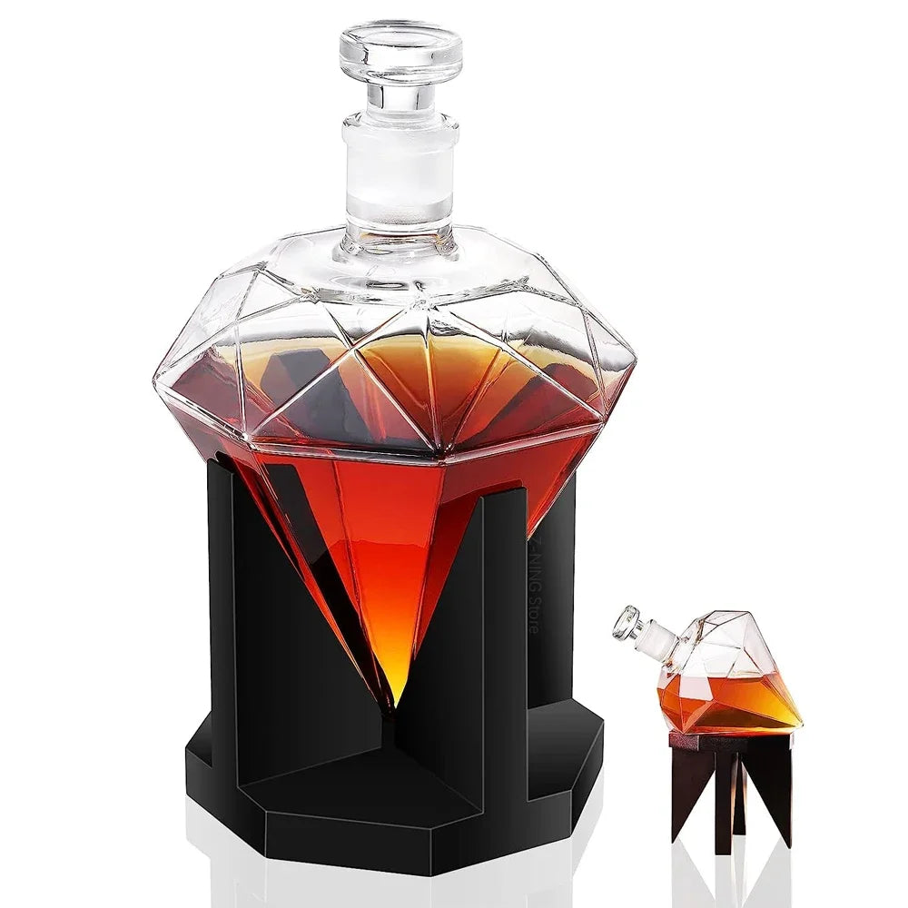 Whisky Decanter - Diamond - 1000ml Tilavuus - Puinen pidike