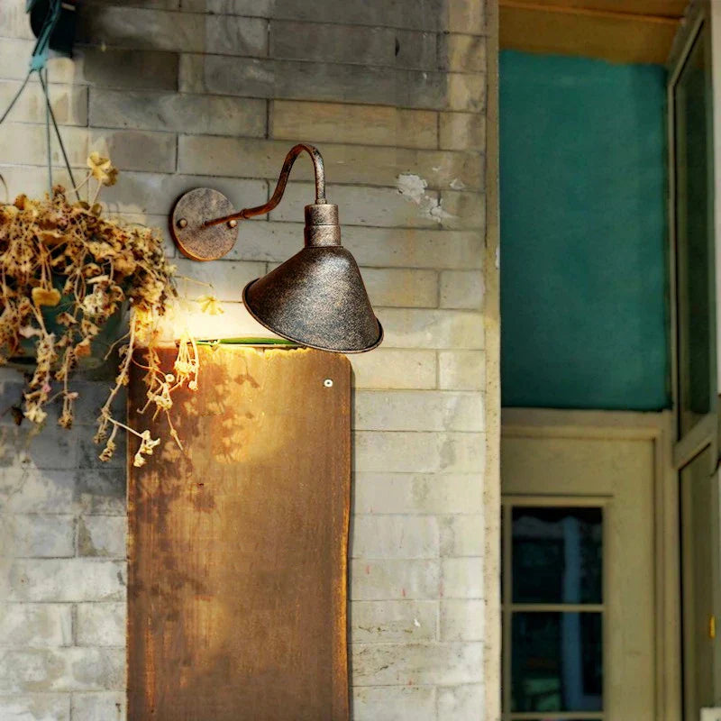 American Vintage Outdoor Garden Wall Light