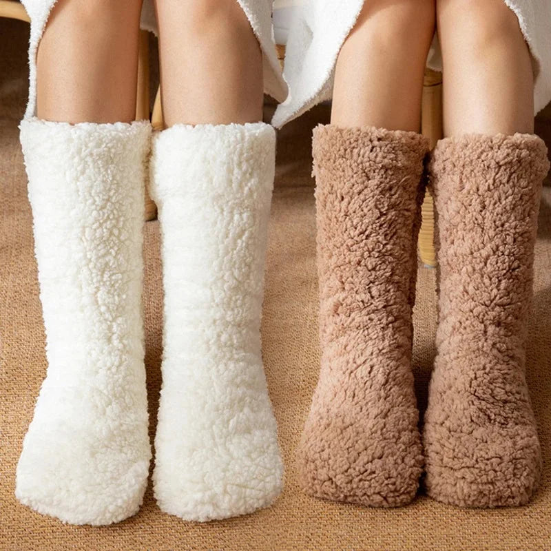 Emma's Cozy Luxe : Chaussettes thermiques en cachemire pour femme – Chaussettes de sol et de sommeil douces et épaisses pour l'hiver