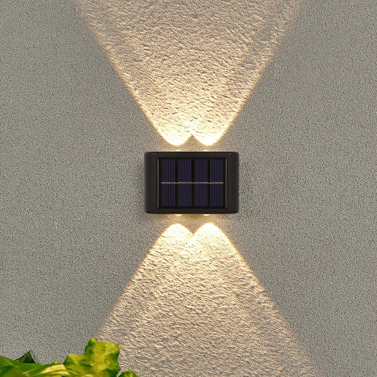 Saki Solar Wandlamp