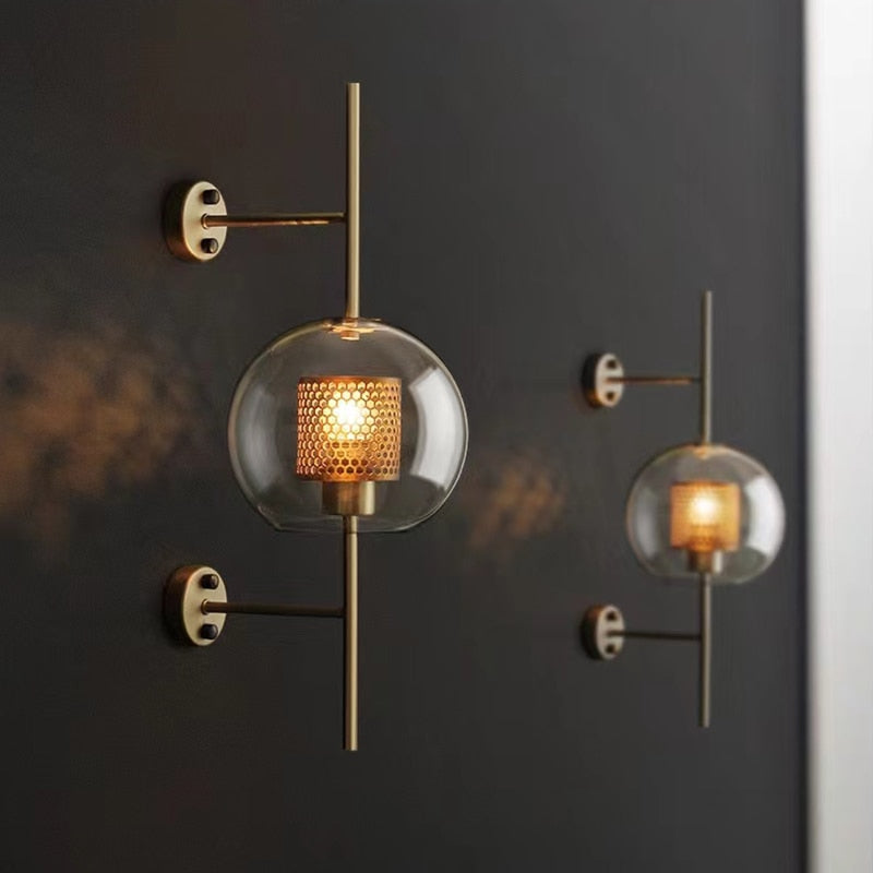 Moderne honeycomb messing og glass vegglampe