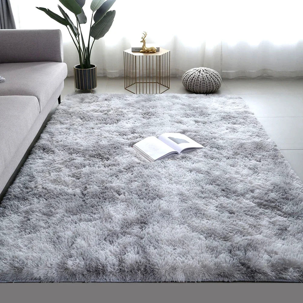 Tapis en peluche tie-dye en soie nordique de Sara – Tapis moderne pour chambre et salon