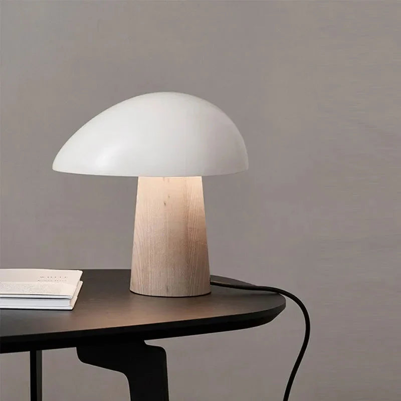 Juno Bordlampe Collection