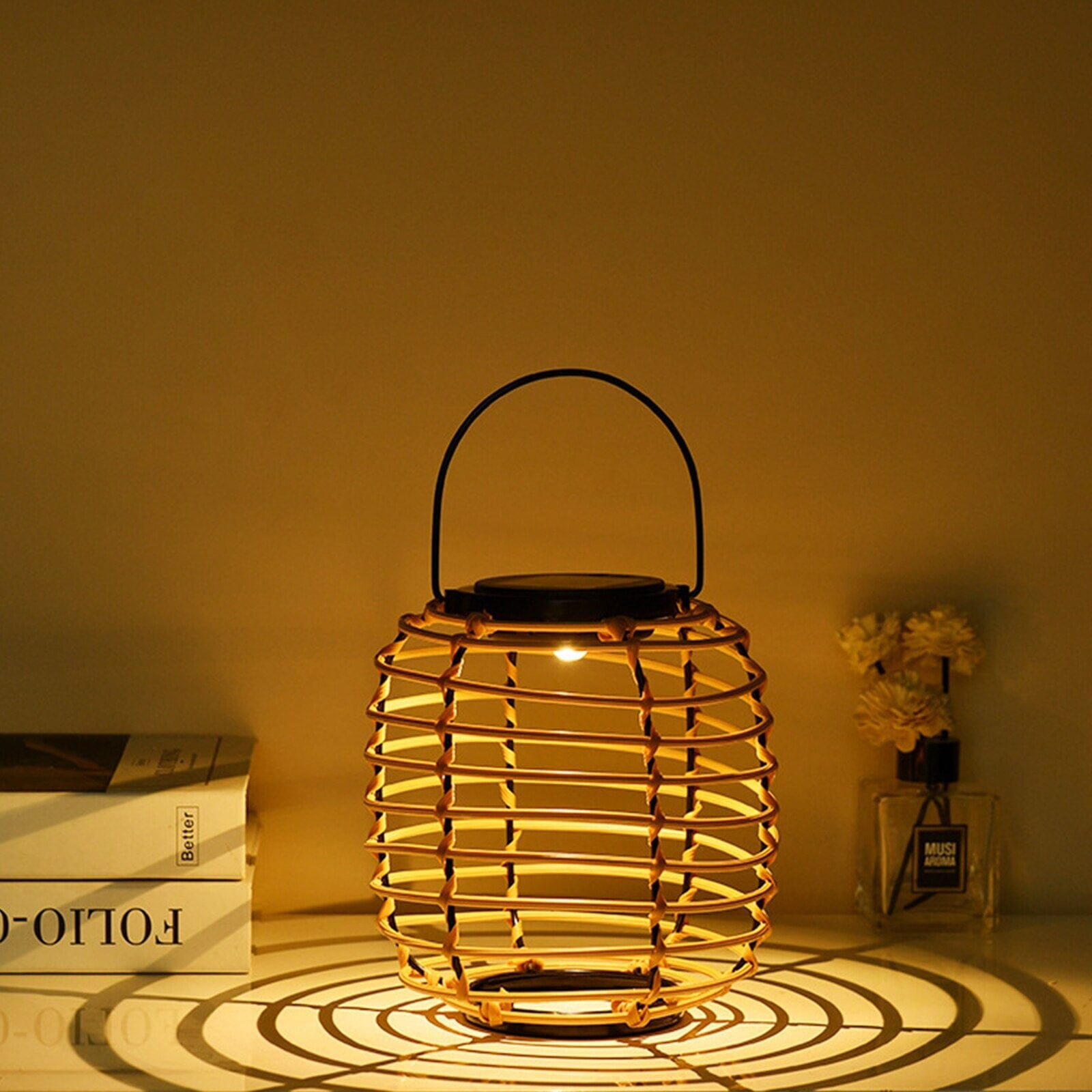 Rattan Ute Lantern Korg