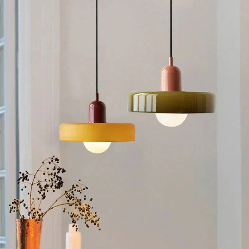 Candy Glow Big Pendant Lamp -kokoelma