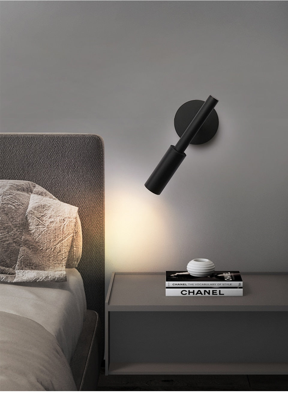 IIS Black/White Wall Mounted Reading Light Adjustable Wall Sconces