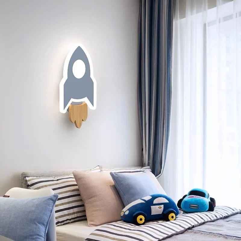 Lampe murale LED en forme de fusée de dessin animé