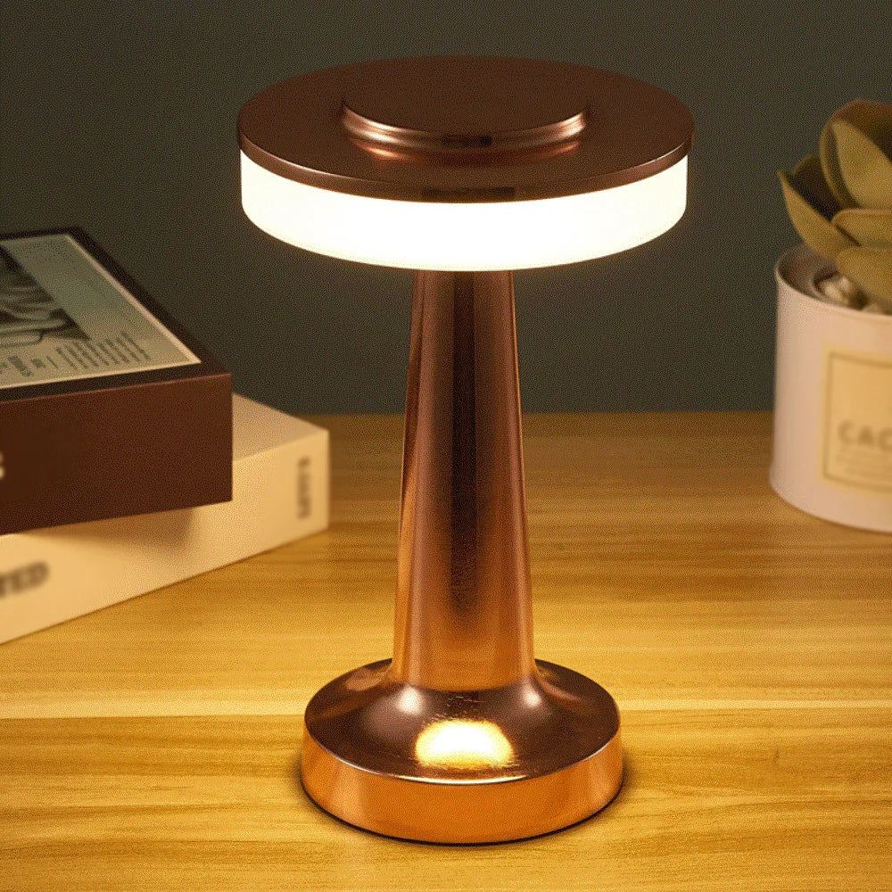 RetroLight - Lampada LED ricaricabile per esterni e notte