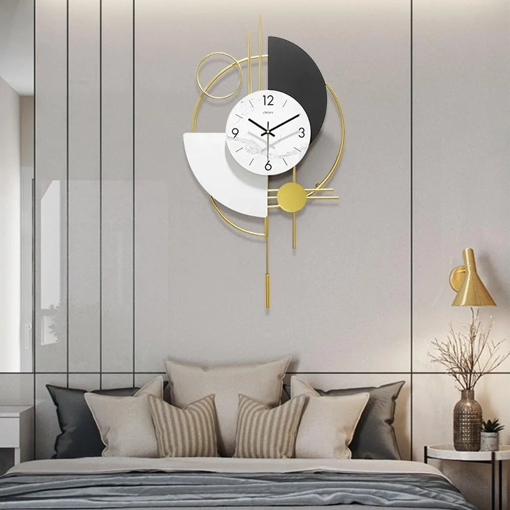 GoldSphere – 3D Decorative Clock for Living Room