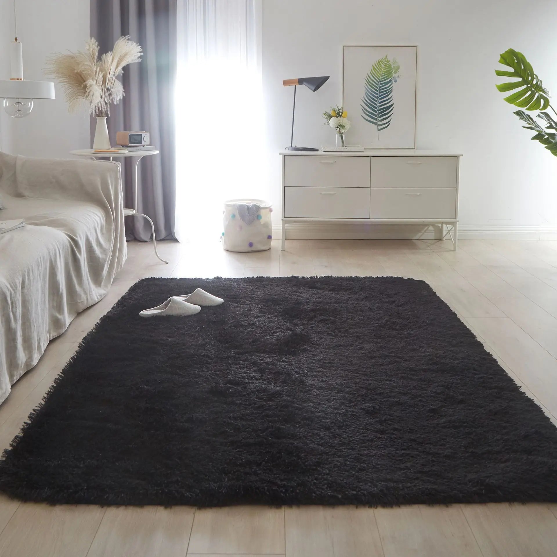 Winnie Luxe Furry Rug – Modern Soft Shag Carpet for Bedroom & Living Room