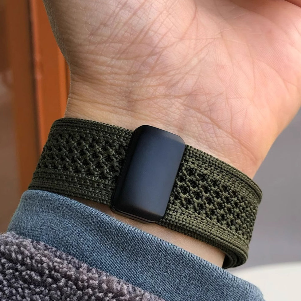 Flätad mesh nylonrem med magnetlås för Apple Watch