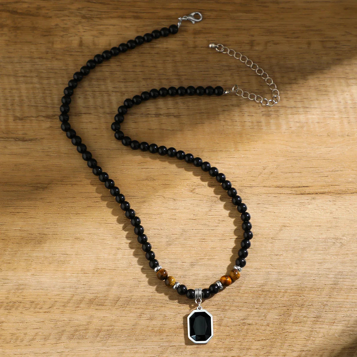 Collier de perles en onyx noir