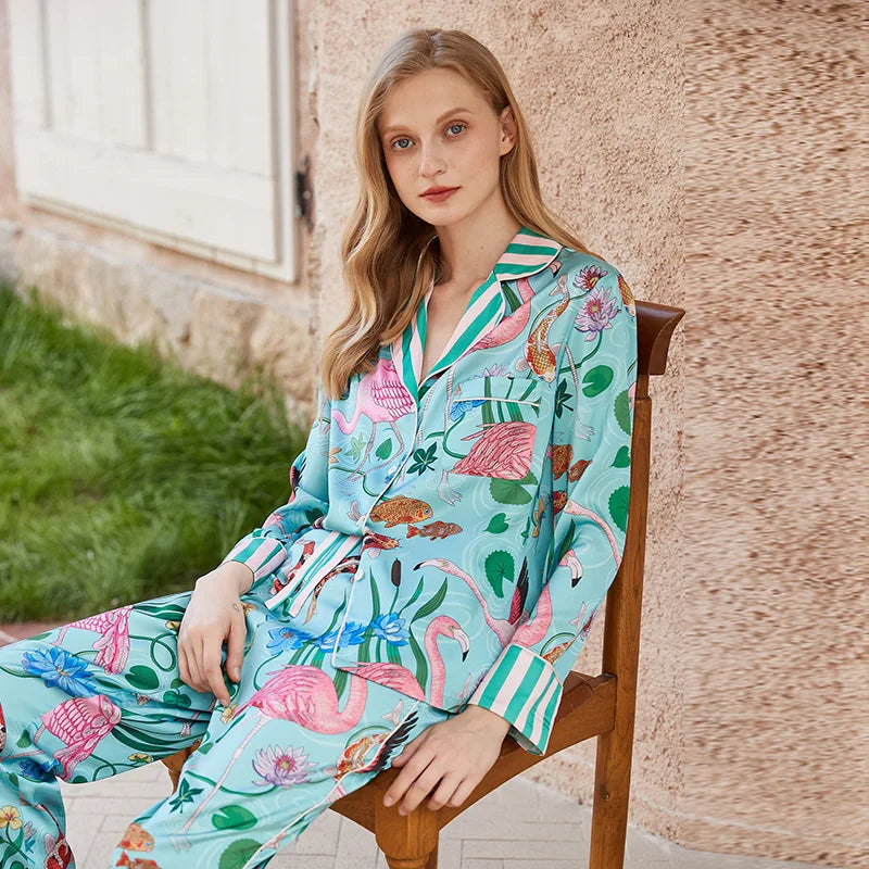 Pijama acogedor de flamencos con mangas largas para mujer