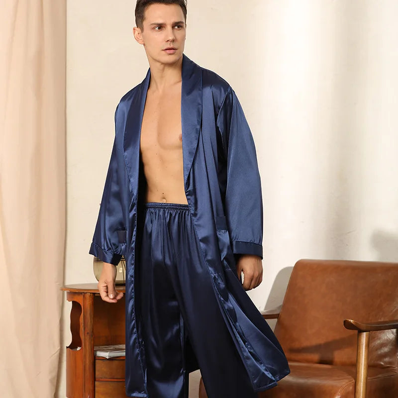 Ensemble de peignoir en satin élégant pour homme