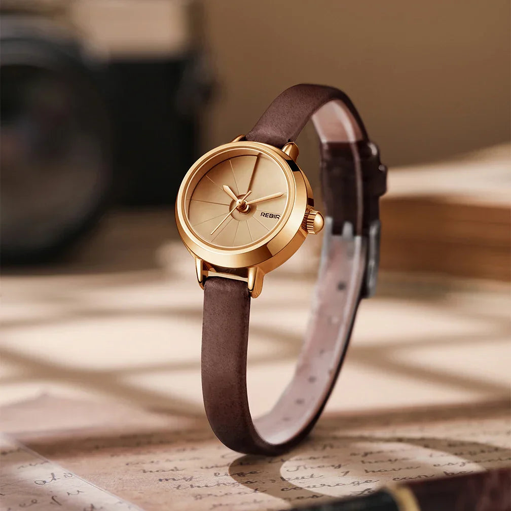 Montre en cuir vintage mini pour femmes