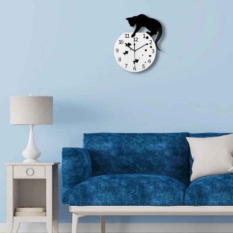 Round Wall Clock with Cat Design